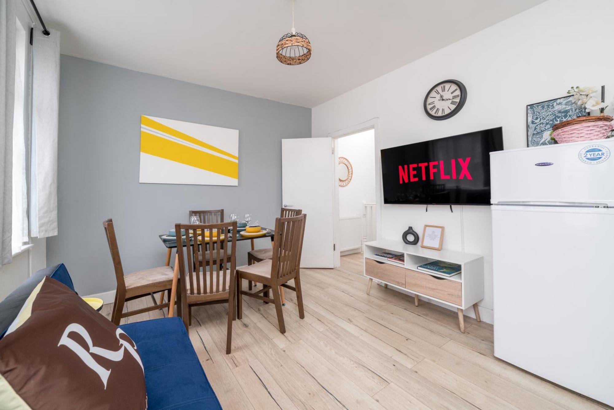 Modern 2 Bed East London Home By Rebby Properties Sleeps 5 Near Canning Town Station Eksteriør bilde